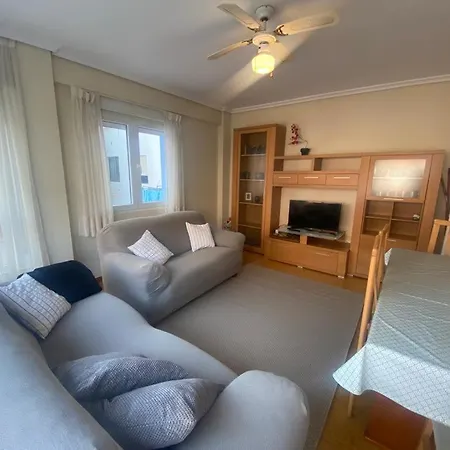 Apartment Apto En Reformado A Pie De Playa! Suances